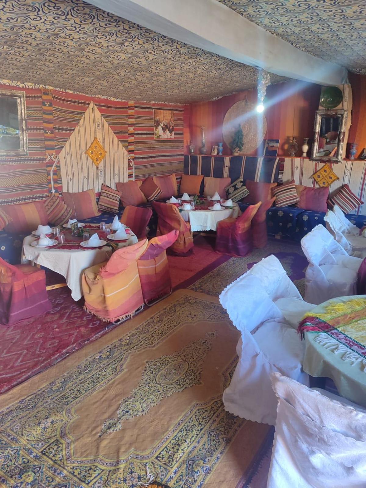 Desert Chegaga Luxury Camp * El Gouera