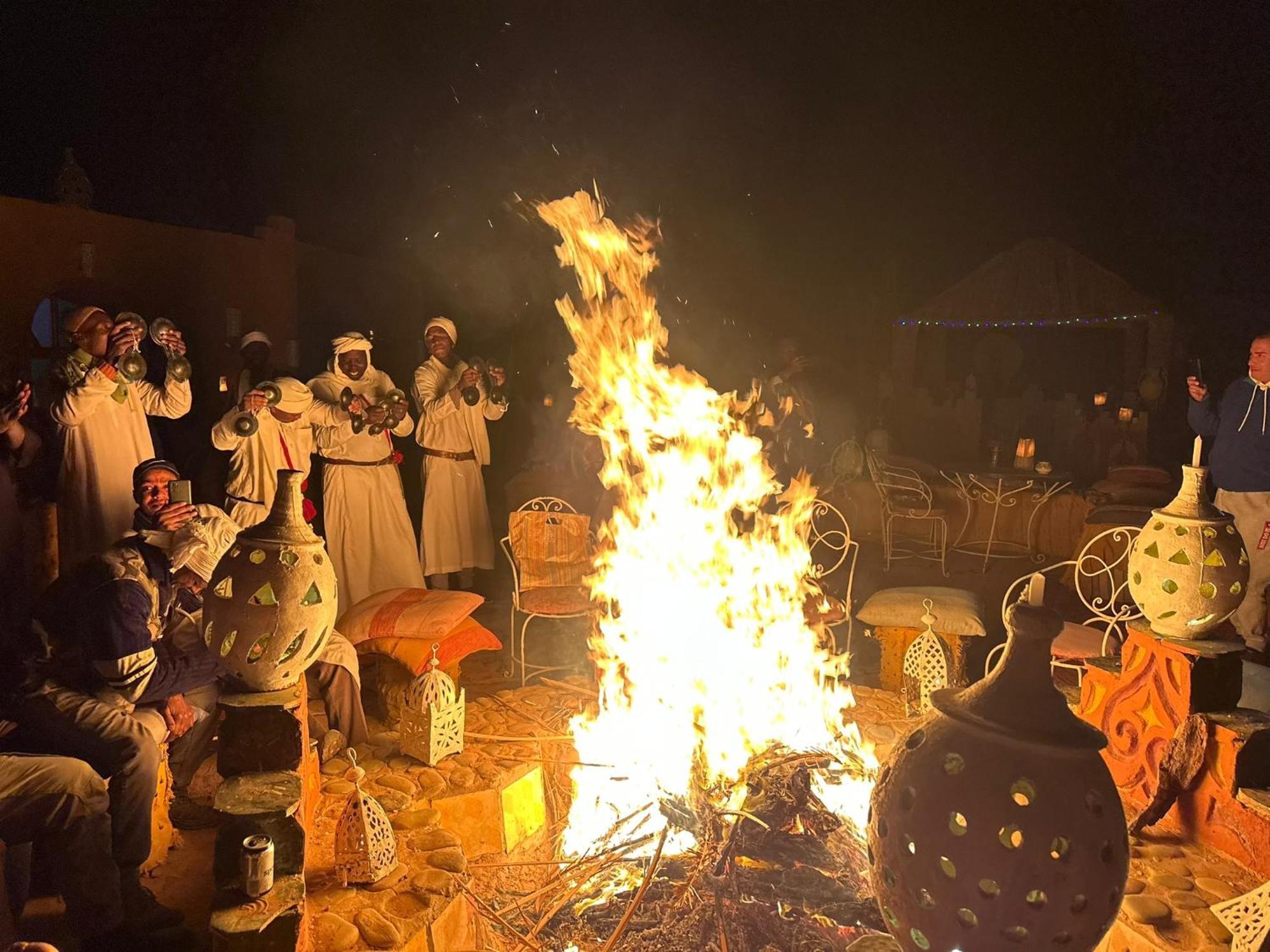Tente de luxe Desert Chegaga Luxury Camp
