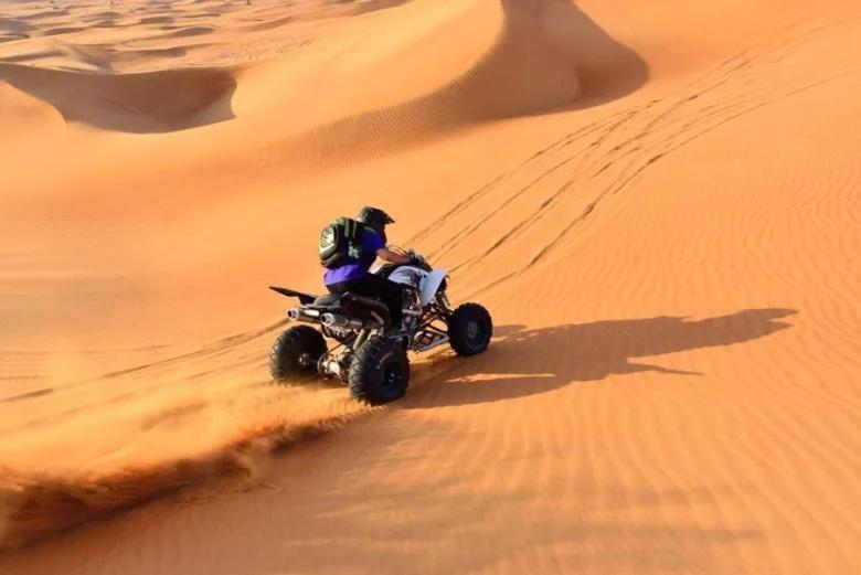 Desert Chegaga Luxury Camp *