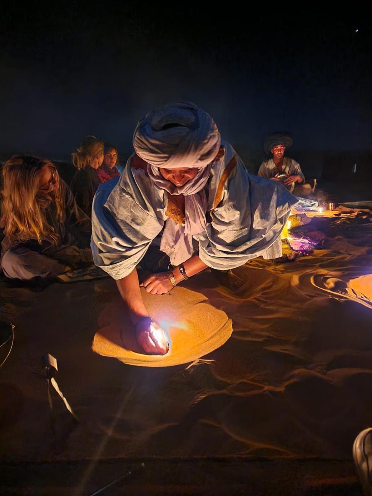 Desert Chegaga Luxury Camp Tente de luxe El Gouera