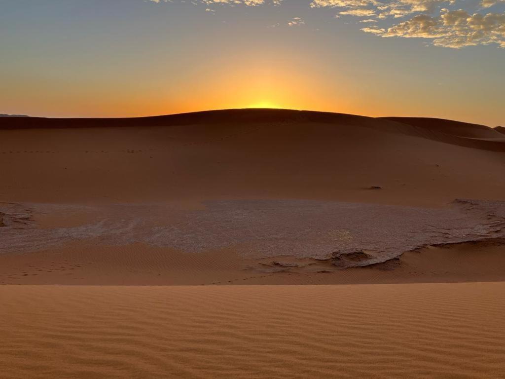 Desert Chegaga Luxury Camp Tente de luxe